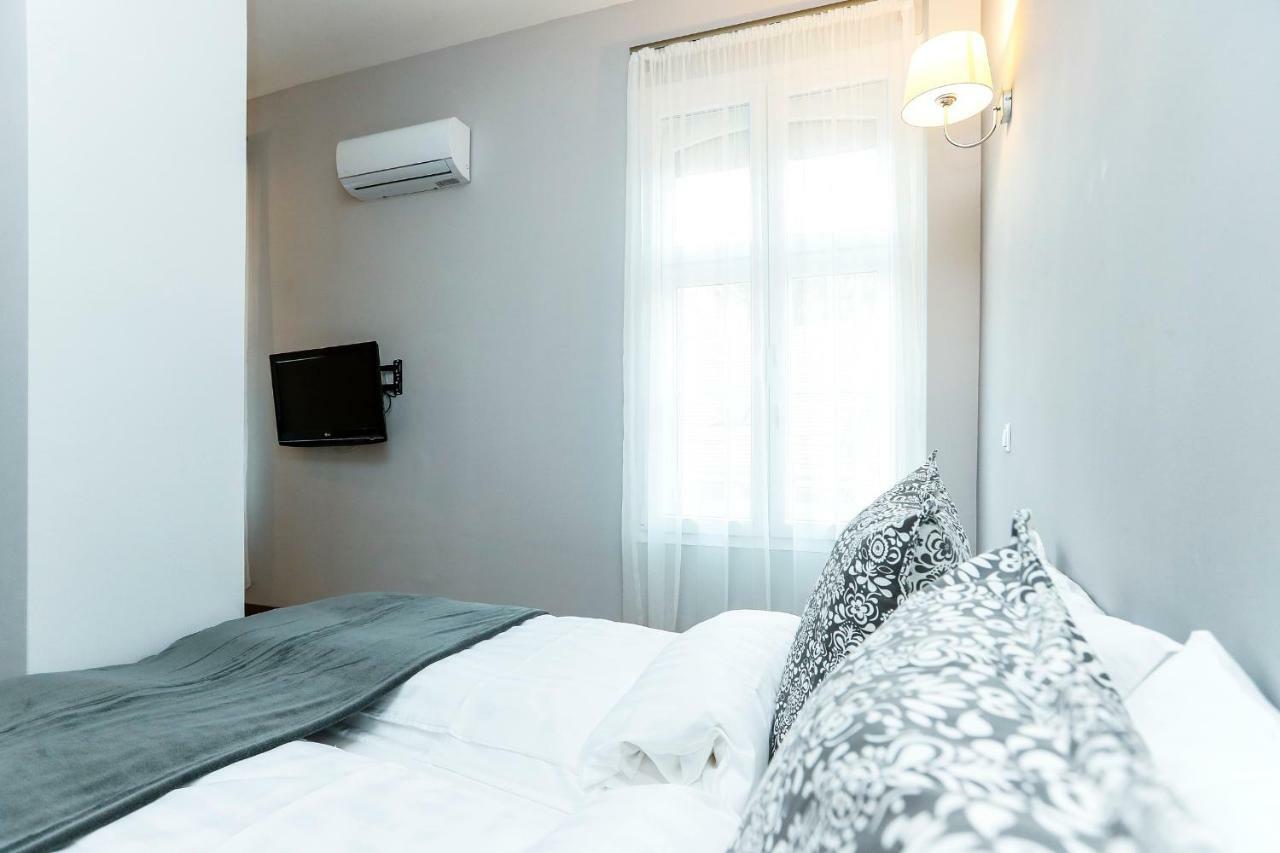 D8 Design Apartment & Studio Eger Exteriér fotografie